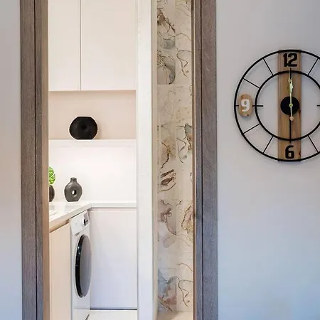Euphoria Luxury Apartment